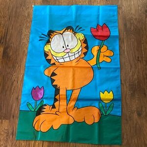 GARFIELD nostalgic springtime flag, 27”x42”. Indoor/outdoor. Well constructed